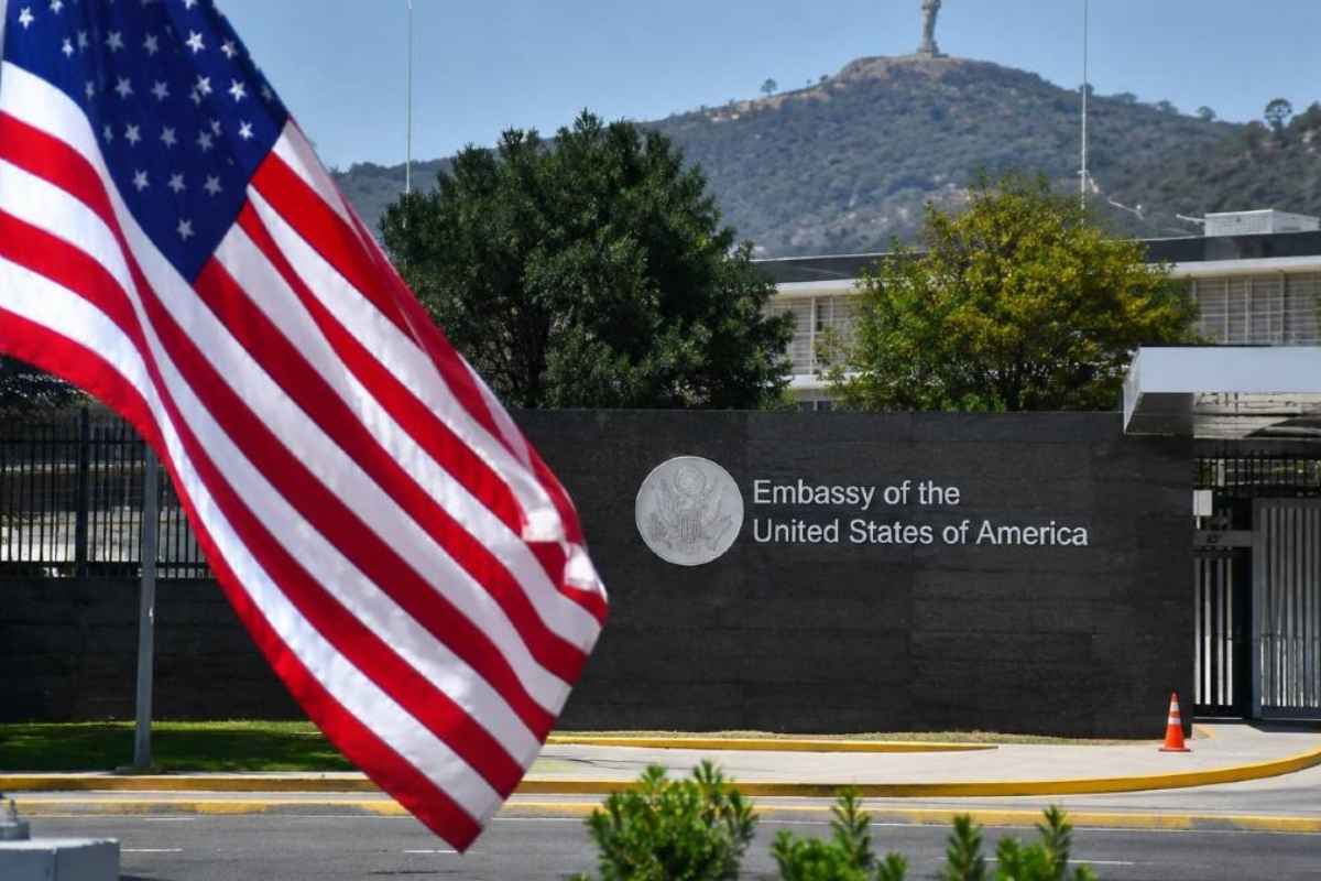 EE. UU. suspende actividades oficiales en Michoacán tras amenaza contra intereses estadounidenses