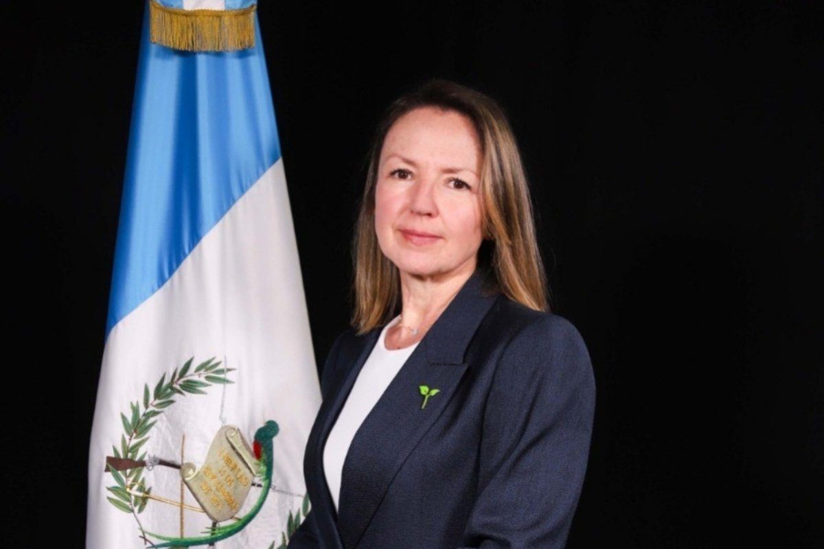 Patricia Orantes dejará el Ministerio de Ambiente y retomará su curul en el Congreso