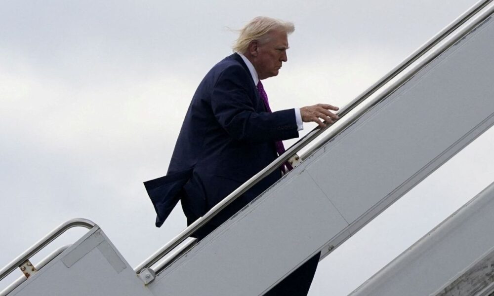 Trump habría realizado vuelo militar secreto desde Turquía tras presunta amenaza de Irán