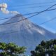 Volcán de Fuego mantiene alerta por ceniza que podría desplazarse hasta 50 kilómetros