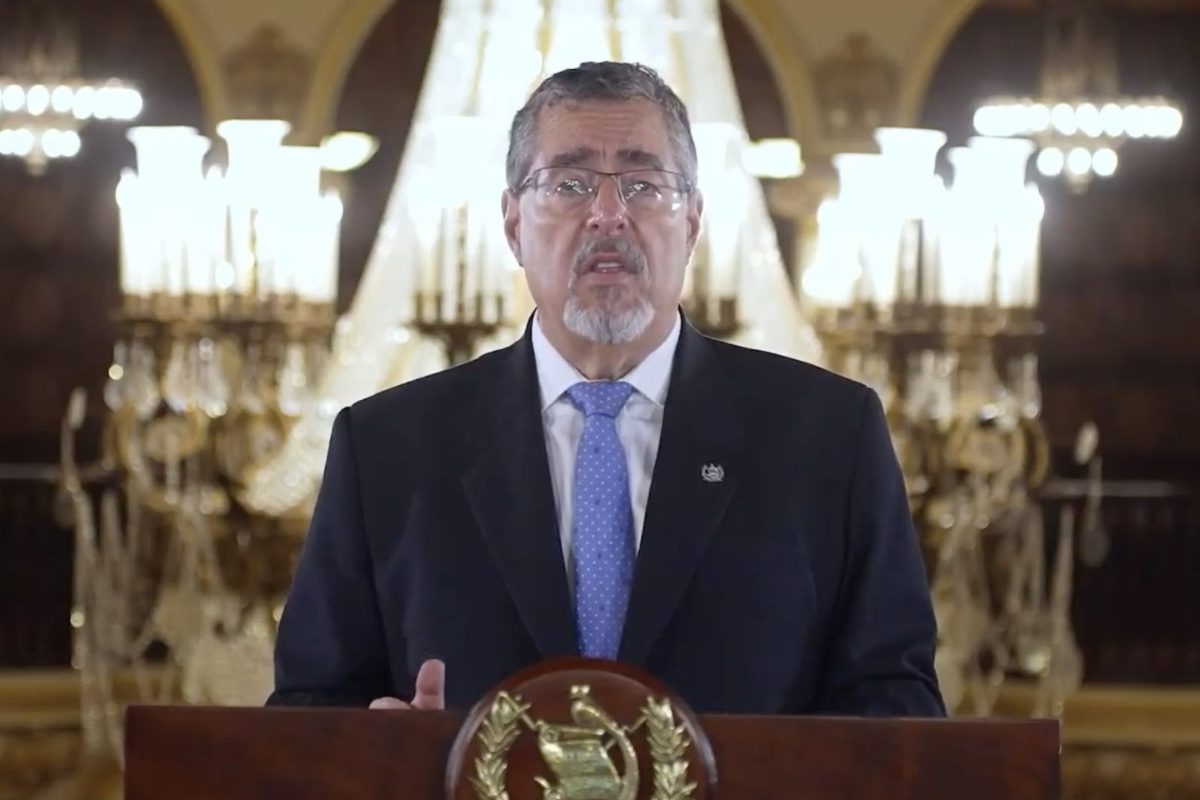 Arévalo explica cómo funcionarán los nuevos precios máximos de los combustibles
