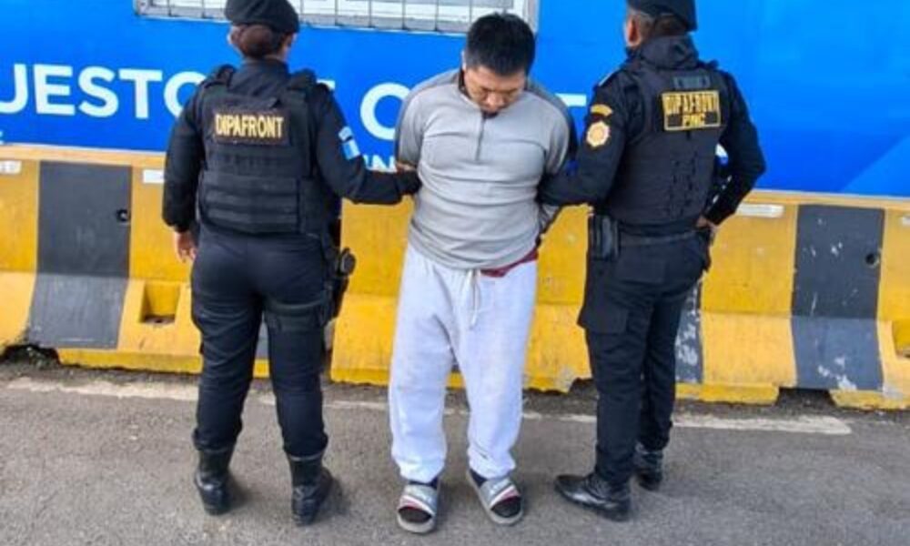 Capturan a hombre que transportaba medicamentos sin registro sanitario en Escuintla