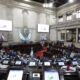 Diésel y gasolina regular a Q39: así funcionaría la propuesta que conoce el Congreso