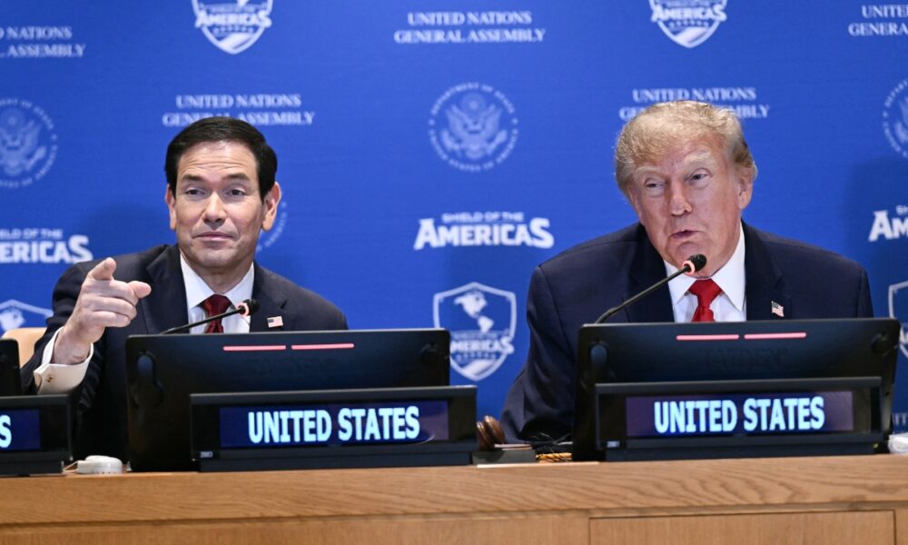Trump respalda posible prohibición de exportaciones de diésel de EE. UU.