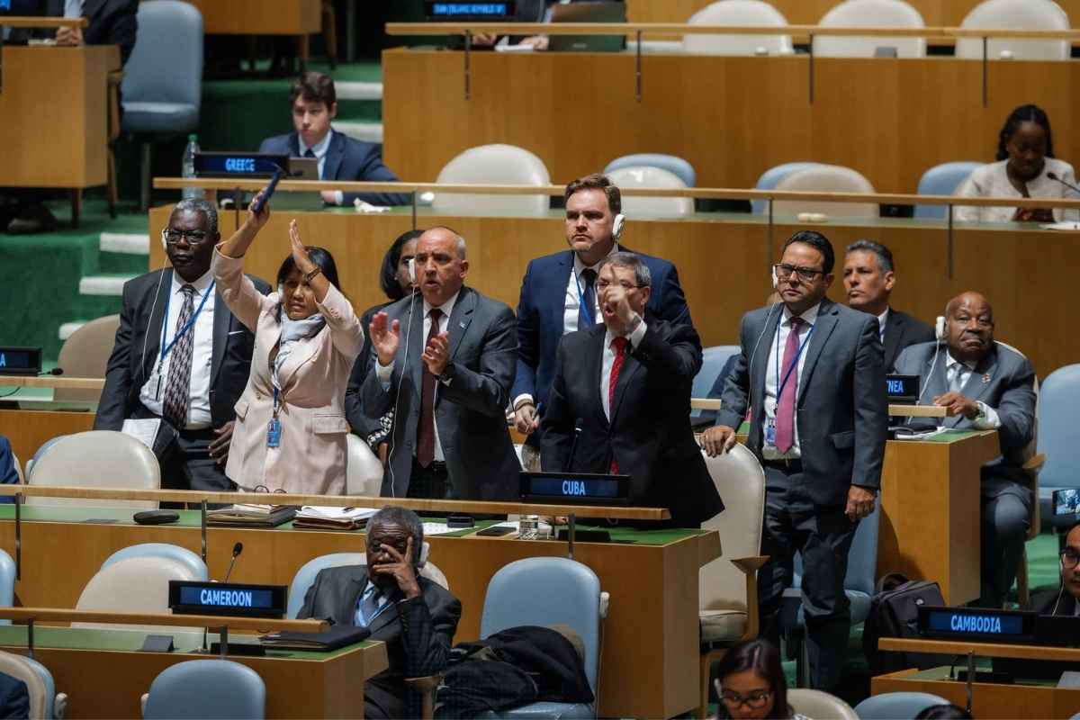 EE. UU. ordena expulsión de diplomático cubano tras altercado y denuncia de agresión en la ONU
