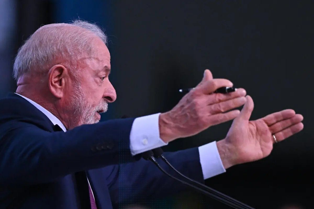 Elecciones en Brasil 2026 Lula supera a Flávio Bolsonaro por estrecho margen