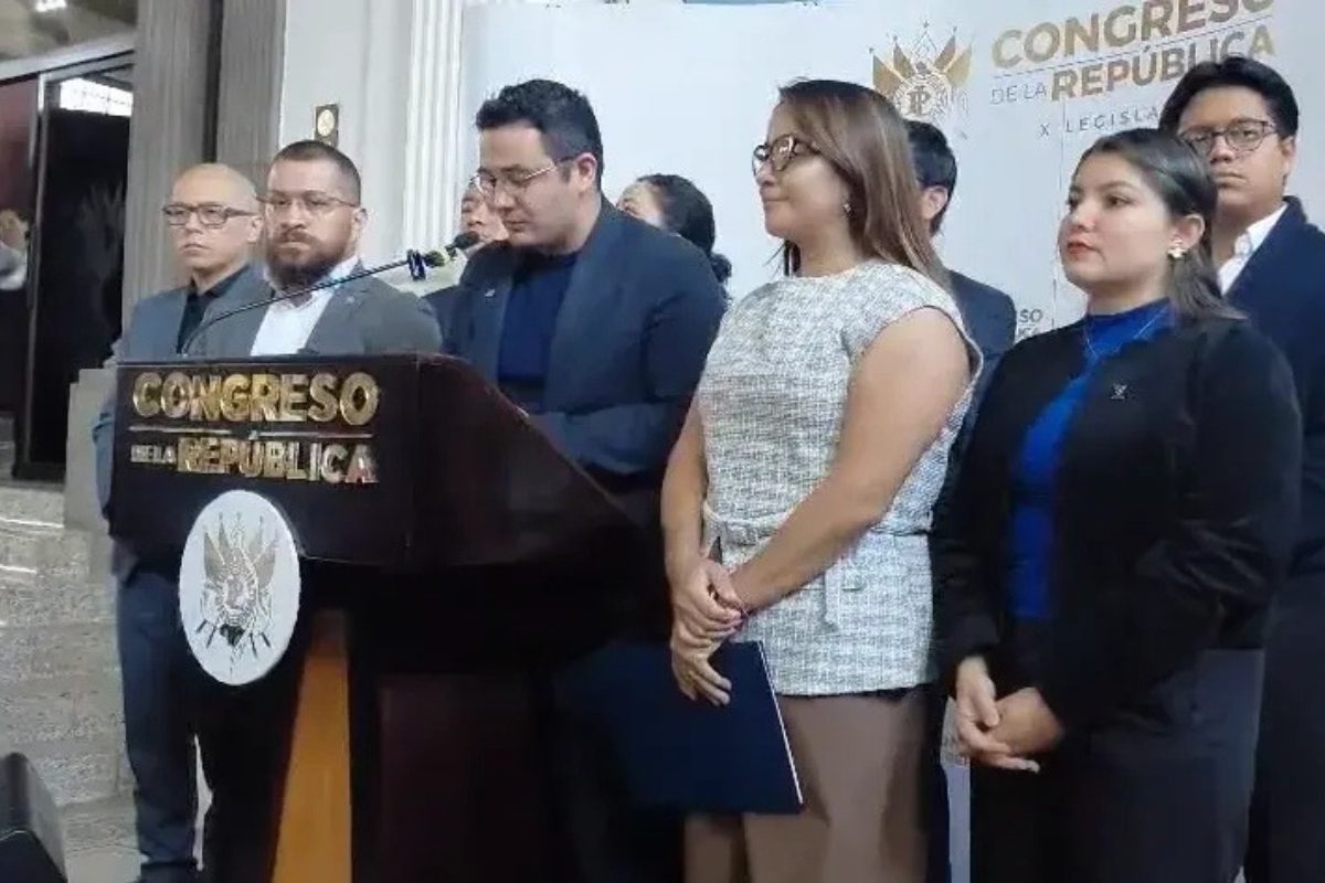 Raíces pide estado de excepción tras asesinato de Solórzano Foppa; Arévalo descarta la medida