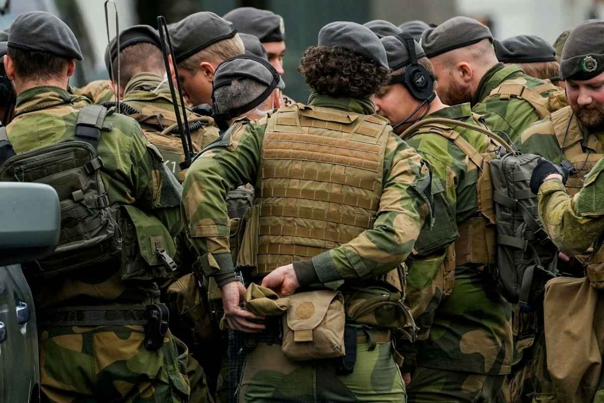 ¿Espionaje chino Autos Volvo grabaron a militares en Noruega