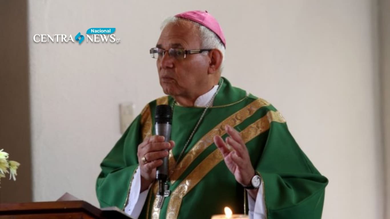 Álvaro Ramazzini se pronuncia ante posible orden de captura