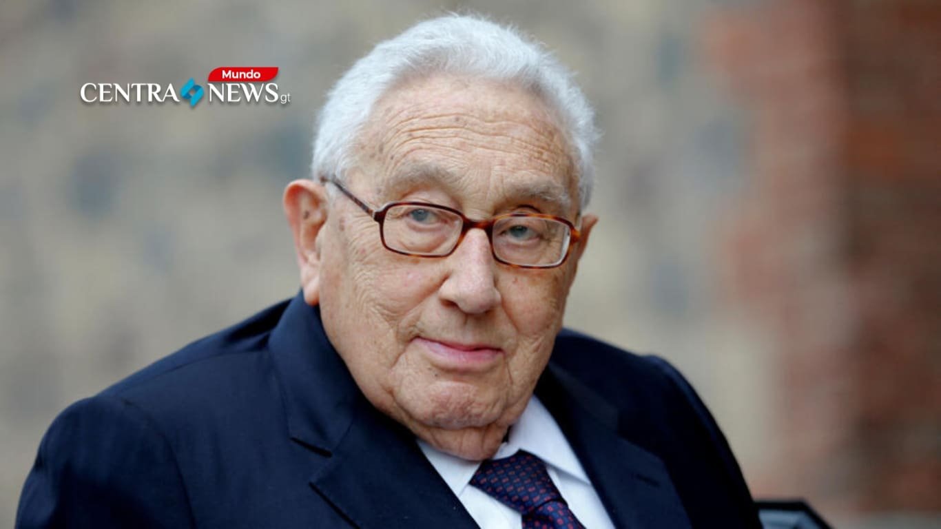 Henry Kissinger, exsecretario de Estado fallece a los 100 años