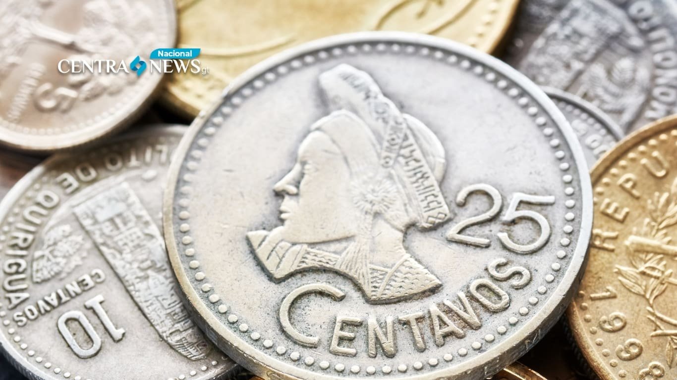 Piloto devuelve dinero por cobros excesivos a pasajeros