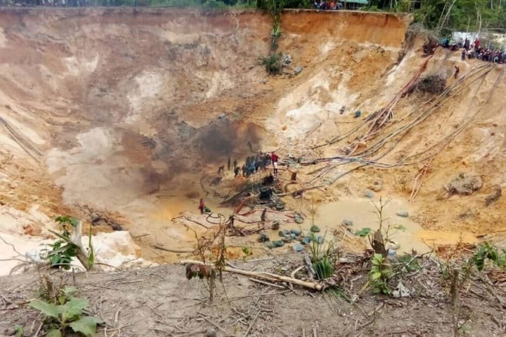 Colapso de una mina en el sur de Venezuela deja 12 muertos
