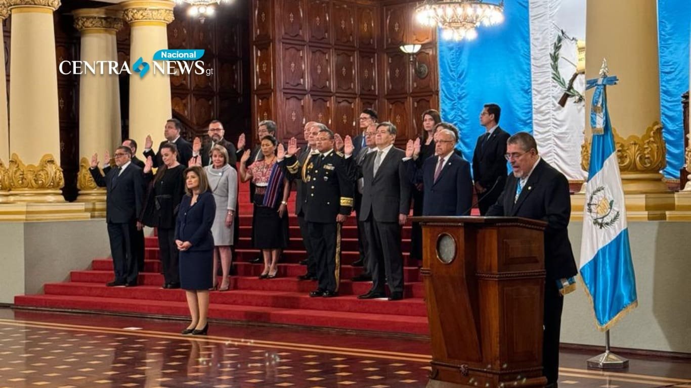 Presidente Bernardo Arévalo juramenta su Gabinete de Gobierno