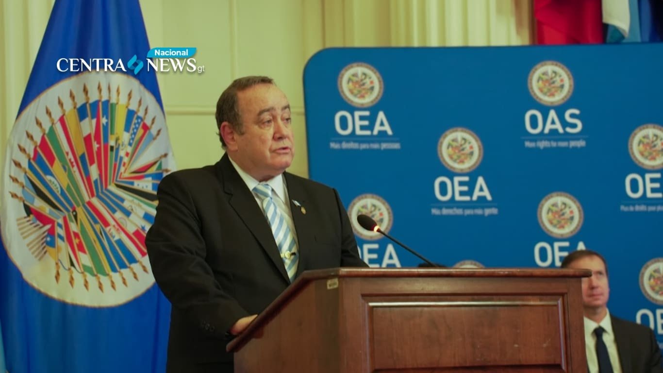Presidente Giammattei es recibido en el Consejo Permanente de la OEA