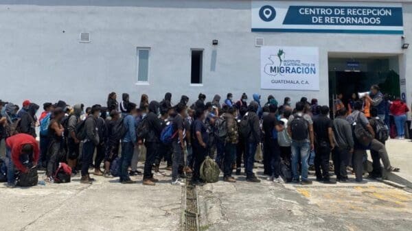 23 mil guatemaltecos regresan de EE. UU. en 4 Meses, según el Instituto Guatemalteco de Migración