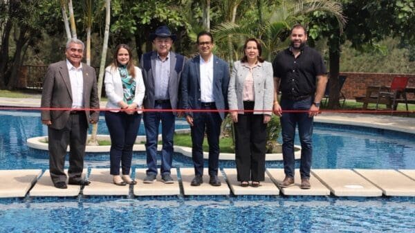 Amatitlán Renacimiento turístico en Roca Arena de Santa Teresita