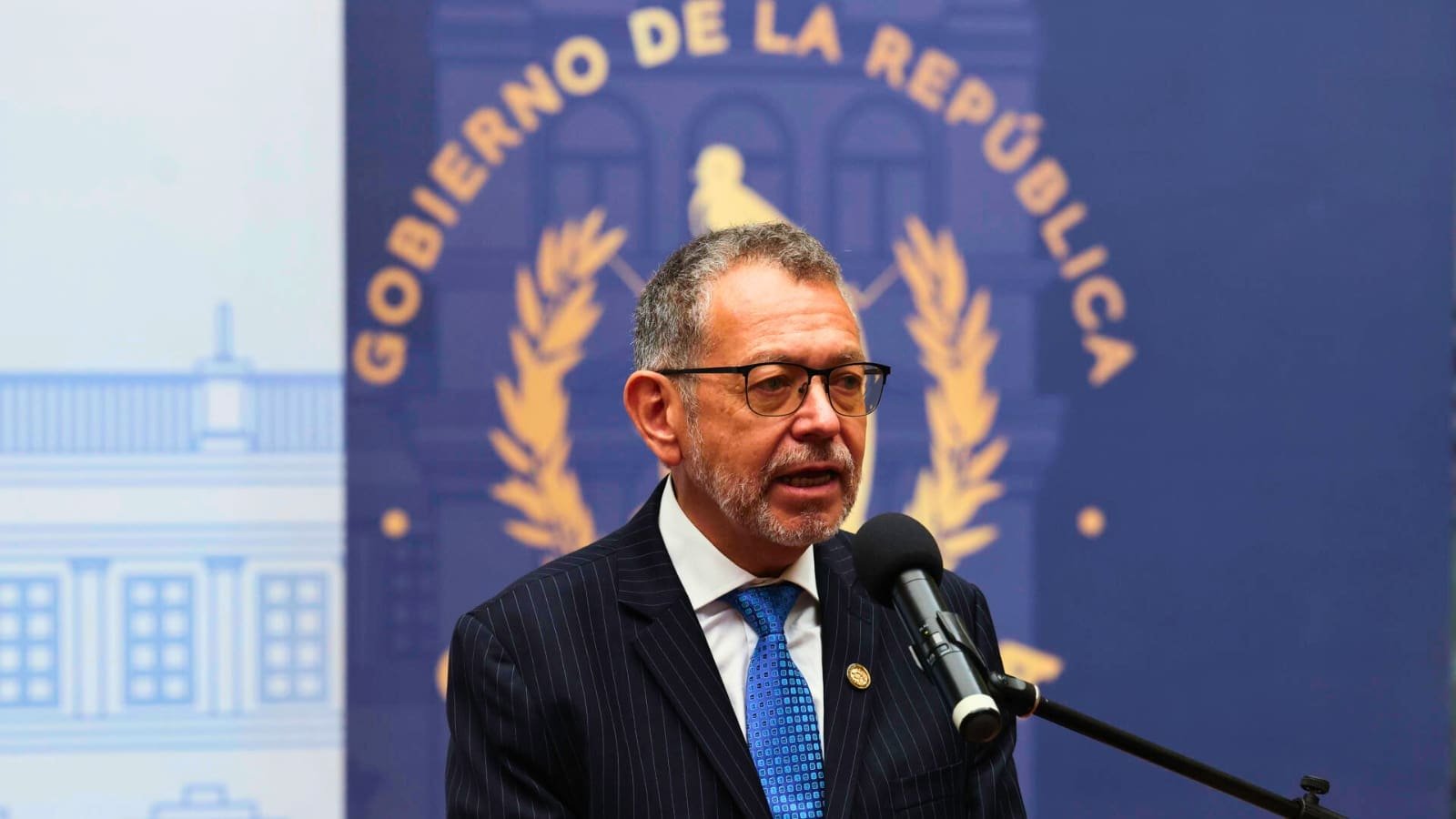 Diputada solicita interpelación del ministro de Comunicaciones, Félix Alvarado