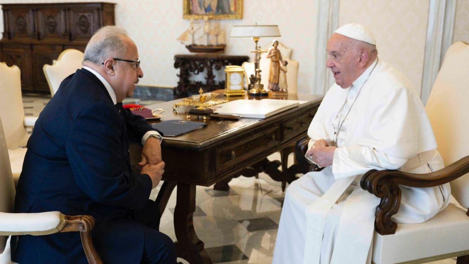 Guatemala invita al Papa Francisco a realizar visita oficial