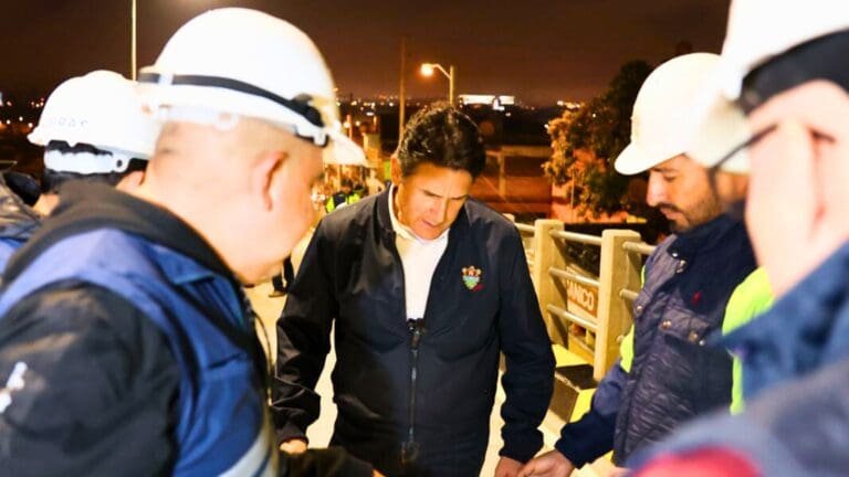 MuniGuate: Concluye construcción de paso a desnivel en 13 calle y ...