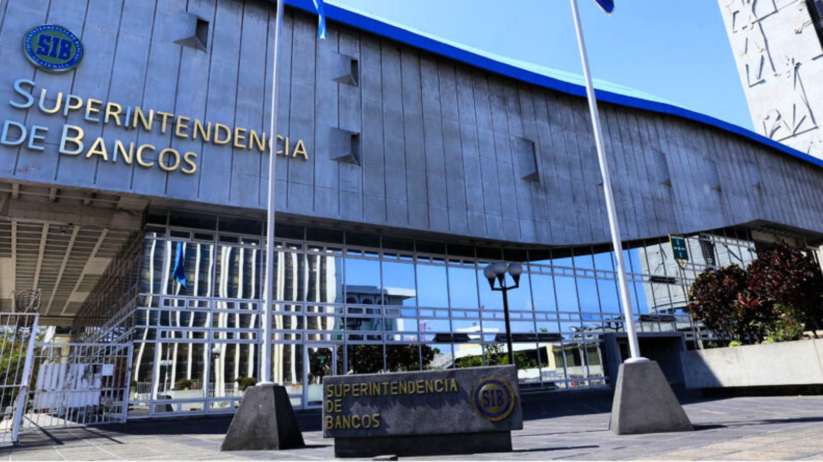 Fallas en Microsoft no afectaron servicios bancarios en Guatemala, informa Sib