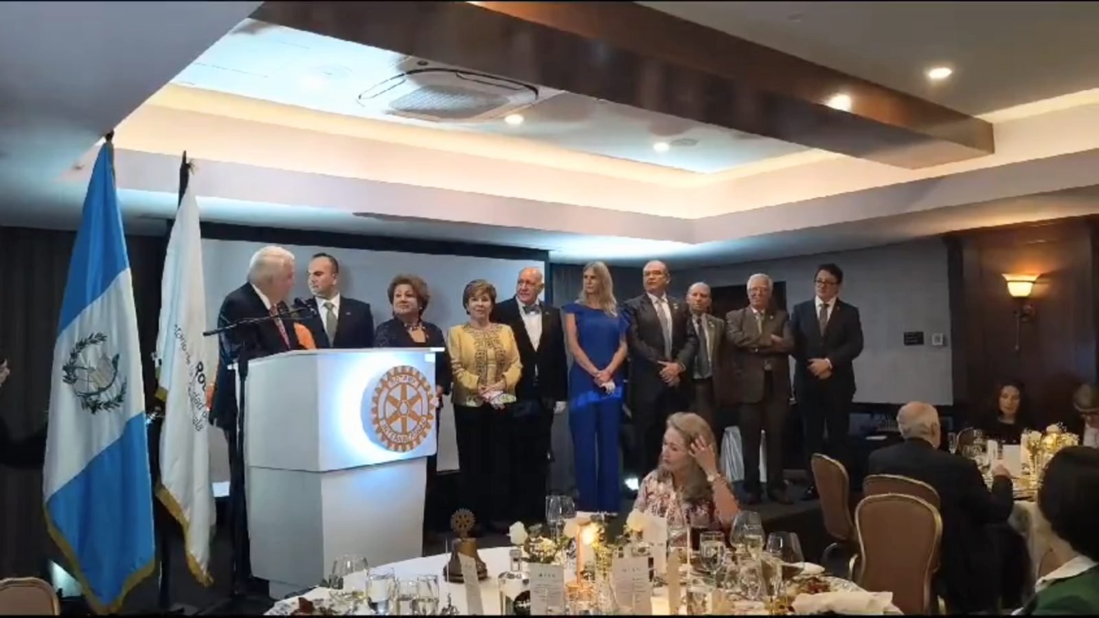 Nueva junta directiva del Club Rotario de Guatemala asume funciones