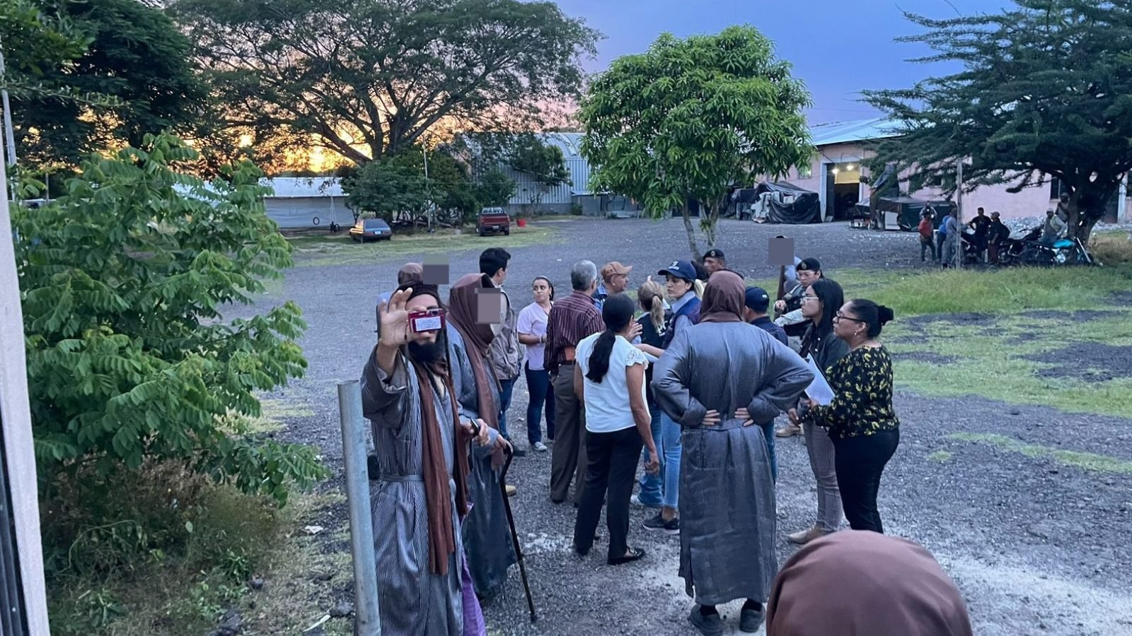 Comunidad judía Lev Tahor impide diligencia de la PGN en Santa Rosa