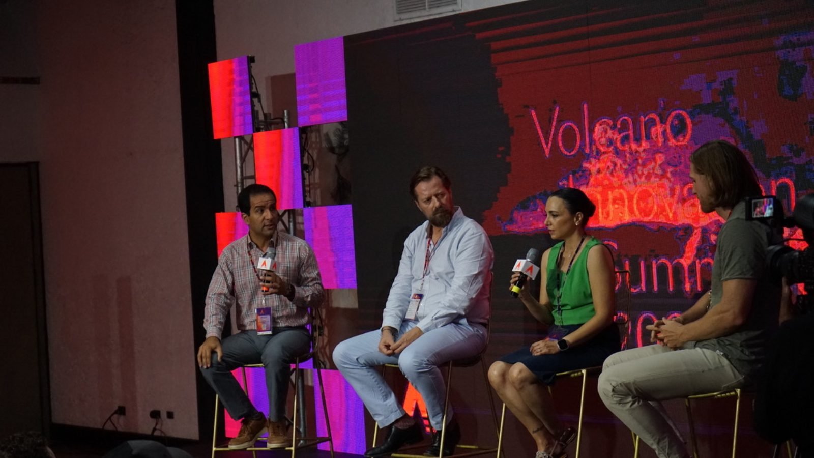 Emprendedores latinos se reúnen en Antigua Guatemala