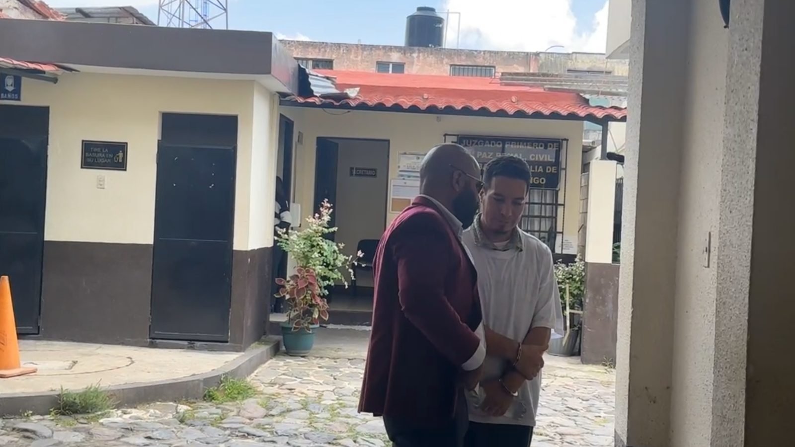 Juzgado definirá situación legal de exsubinspector acusado de doble asesinato