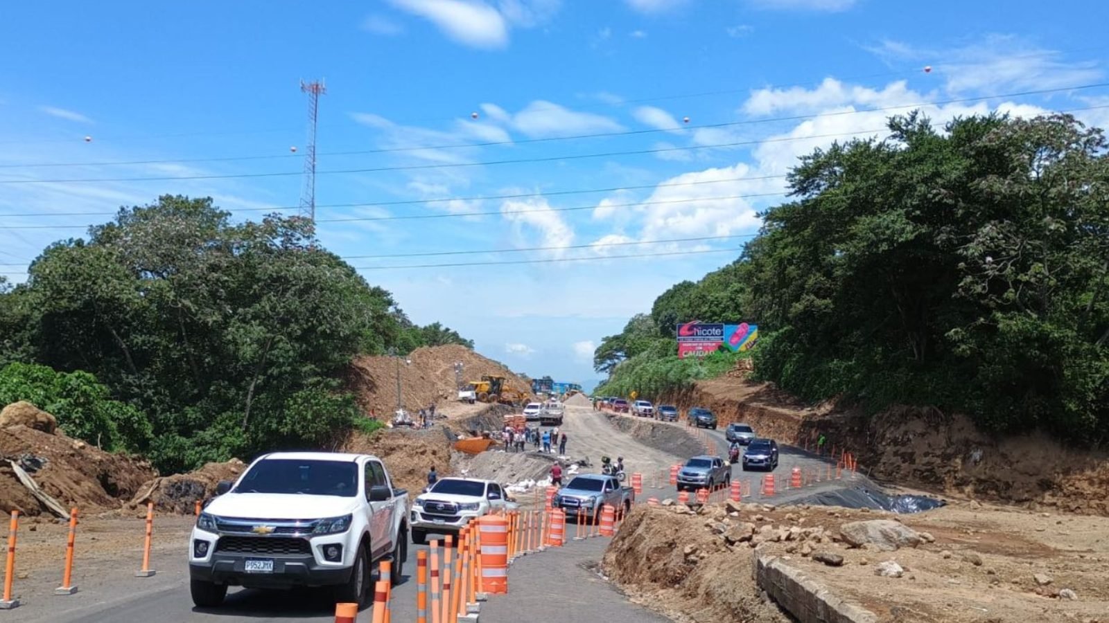 Paso alternado cada 20 minutos en kilómetro 44 de Palín-Escuintla