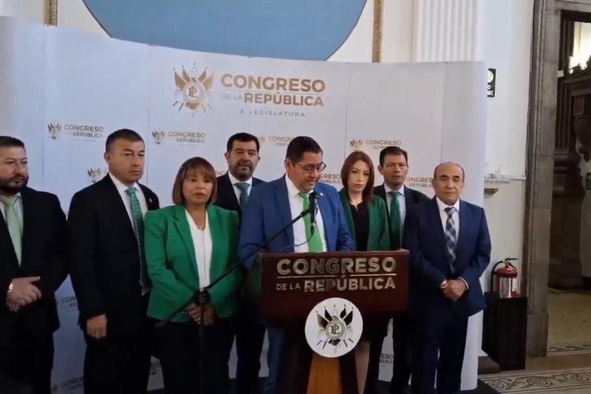 Diputados de la UNE piden interpelar a cuatro ministros del Gobierno