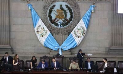 Congreso de Guatemala debe justificar aumento salarial en 24 horas