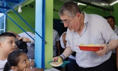 Diputado critica alimentación escolar 'Reclusos comen mejor que niños'