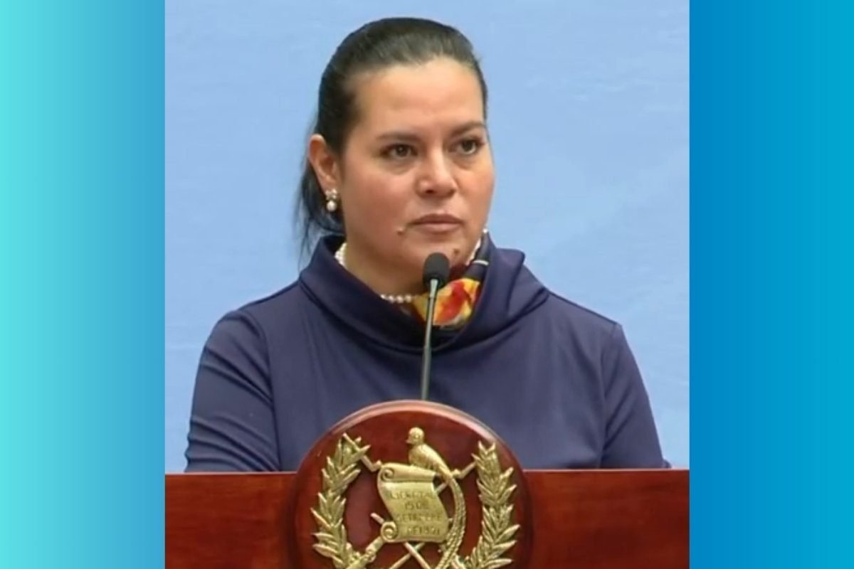 Gusano barrenador no se transmite por carne, aclara ministra de MAGA