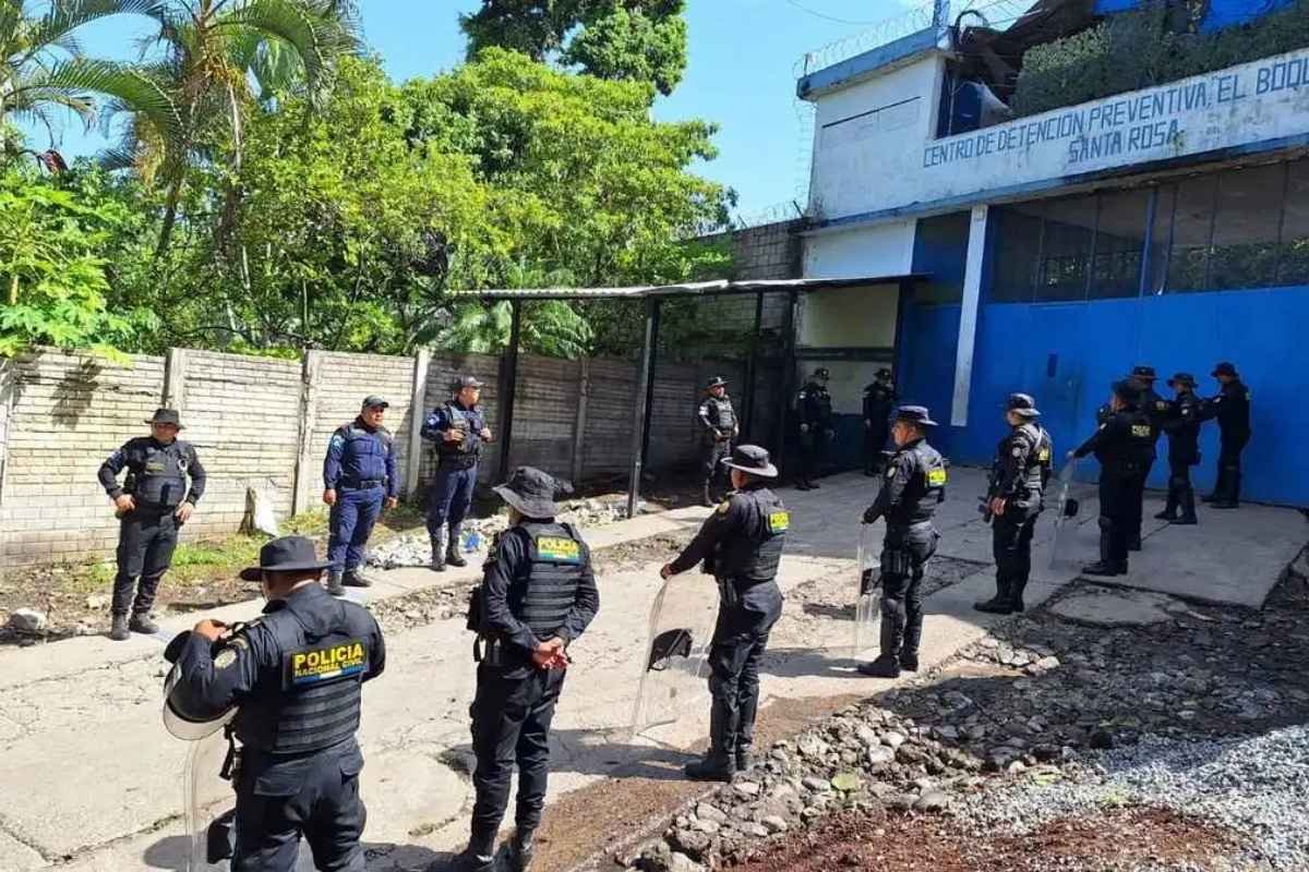 Motines simultáneos en cárceles El Boquerón y Pavoncito