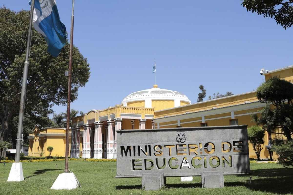 Mineduc nombra nuevo director en la Digef