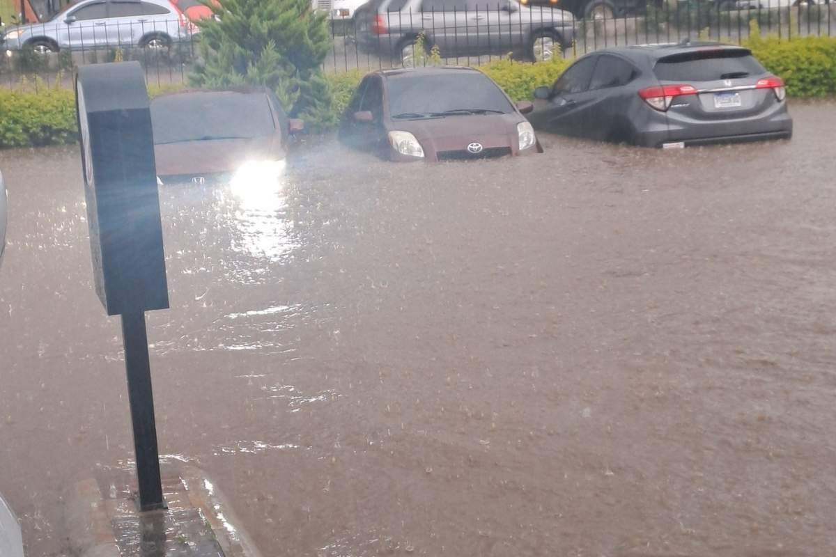 Insivumeh alerta por lluvias severas y el paso de la onda del Este 35 en Guatemala