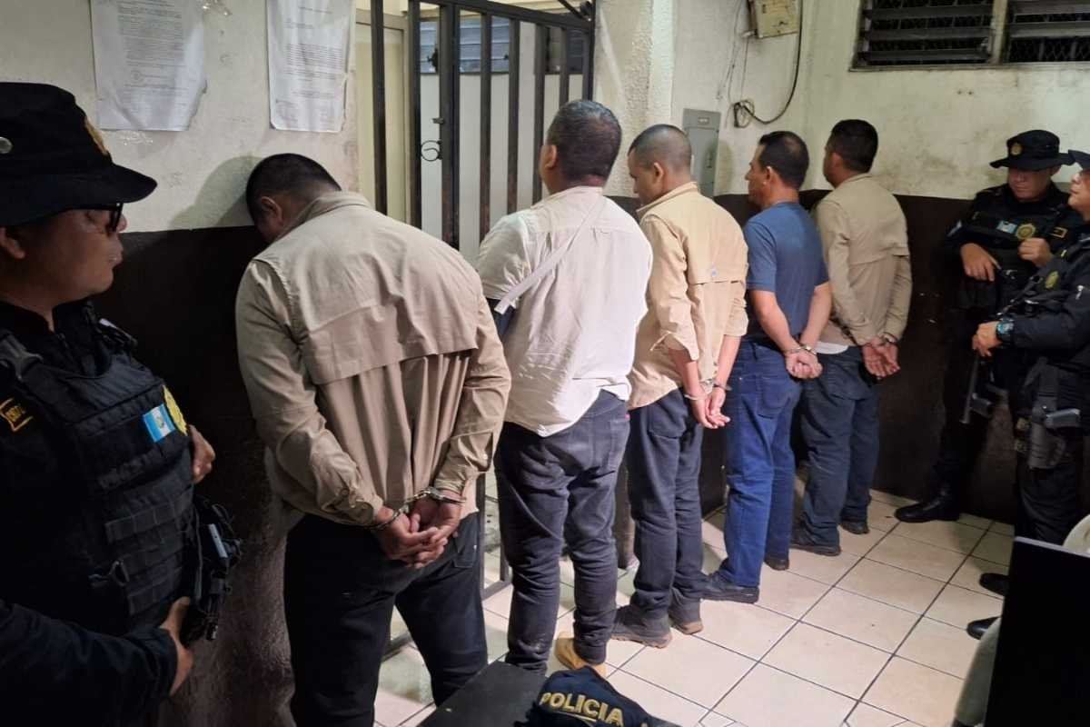 Operativo en Escuintla deja 14 capturados y decomiso de cocaína valorada en Q40 millones