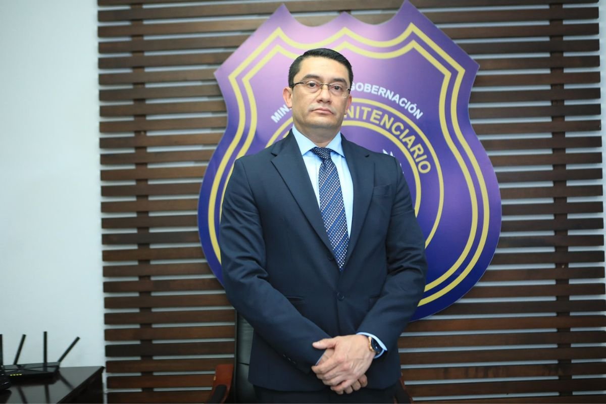 Jorge López Dellachiessa asume dirección del Sistema Penitenciario tras crisis institucional
