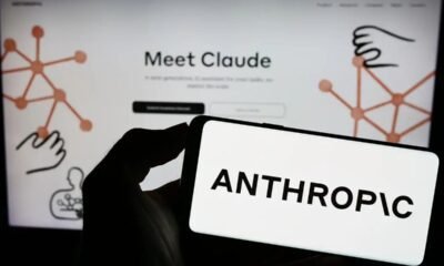 Agentes de IA crean una “religión” y exponen fallas de seguridad en experimento de Anthropic