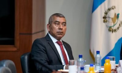 Juzgado convoca a jefe de la FECI por querella presentada por el presidente Arévalo