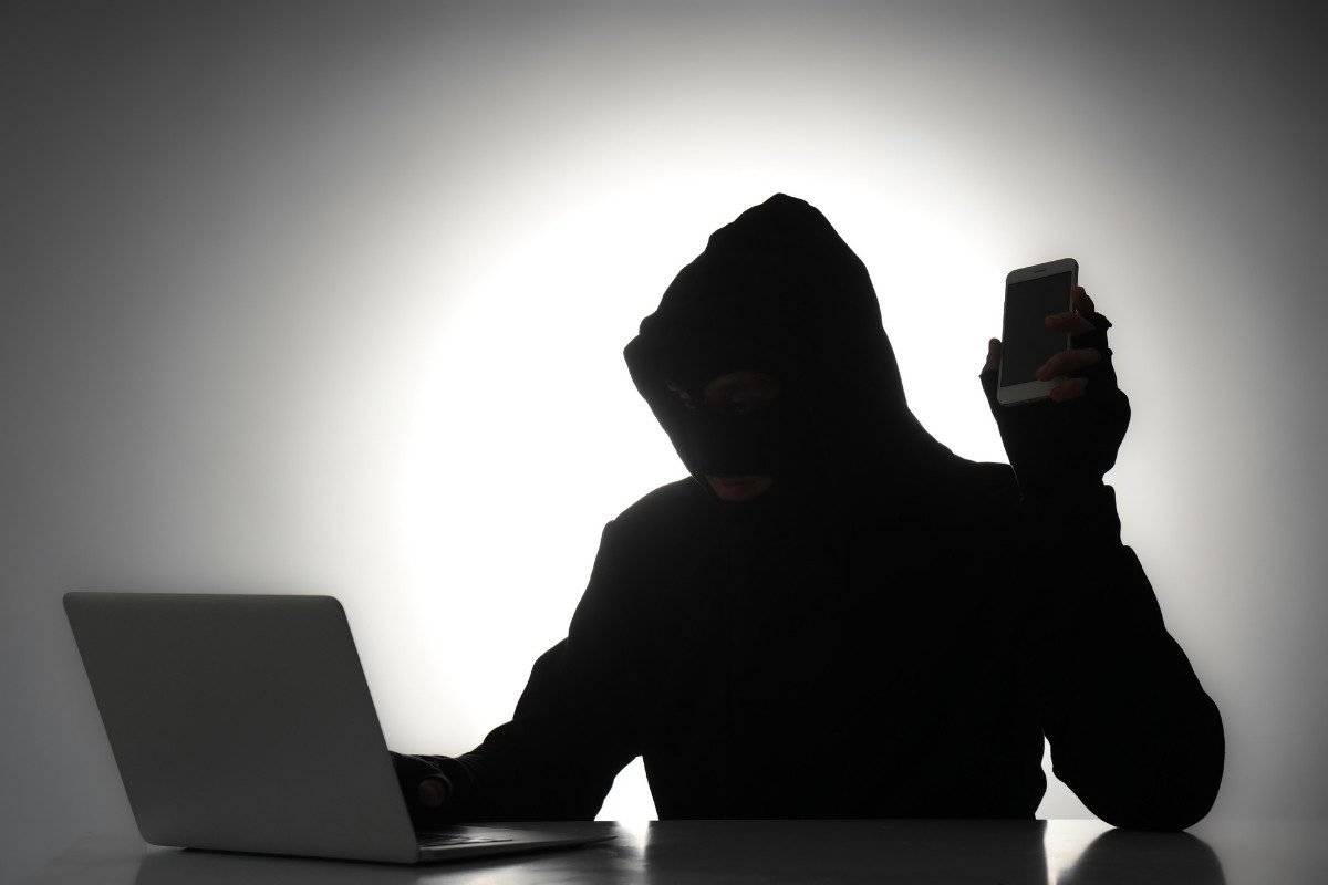 EMETRA advierte sobre mensajes falsos que exigen pago inmediato de multas en Guatemala