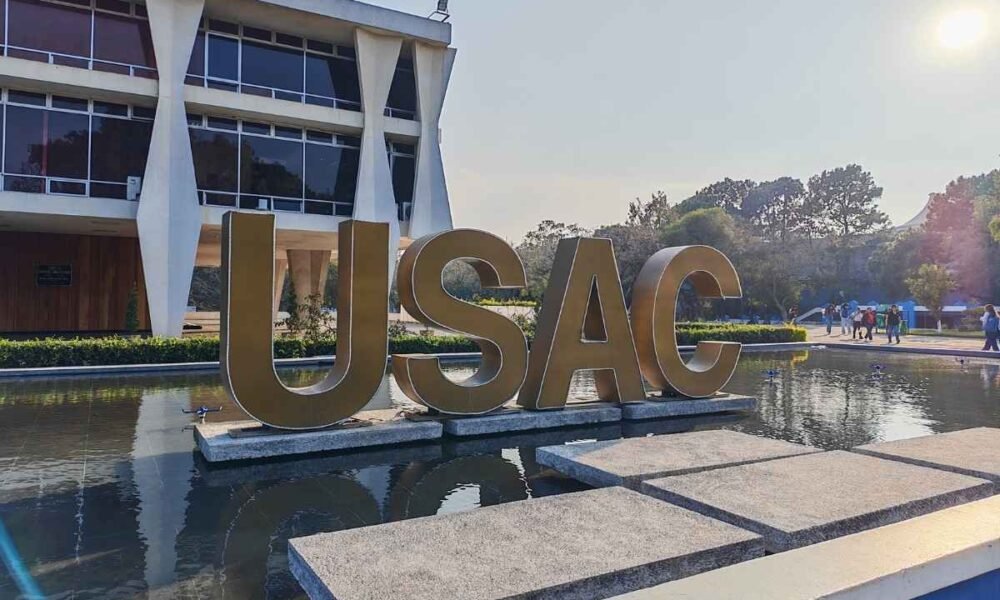 Elección de rector en la USAC 2026 arranca votación de electores en sedes externas y bajo cuestionamientos