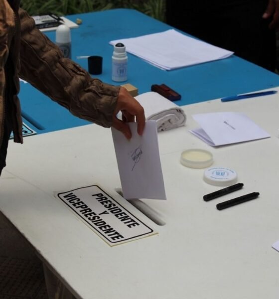 TSE modifica reglamento del voto en el extranjero y habilita el uso de pasaporte para empadronamiento y sufragio