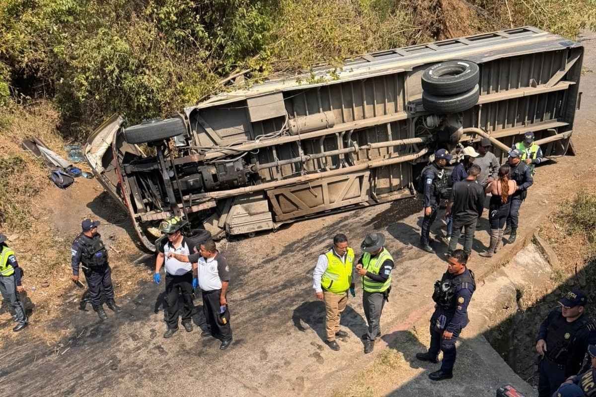 Transportistas se pronuncian tras accidente de bus en Amatitlán
